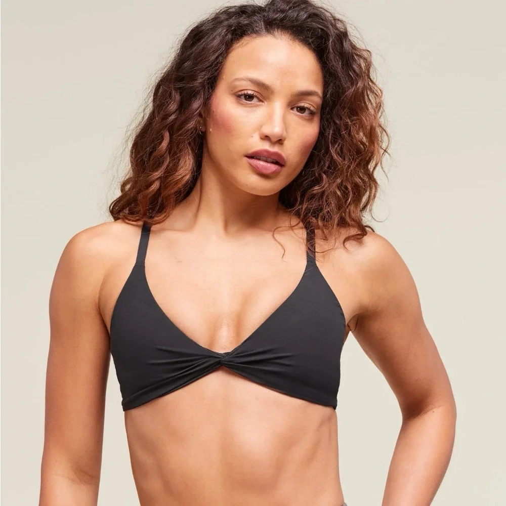 NEW Black Gymshark Twist Bra - Picture 7 of 7